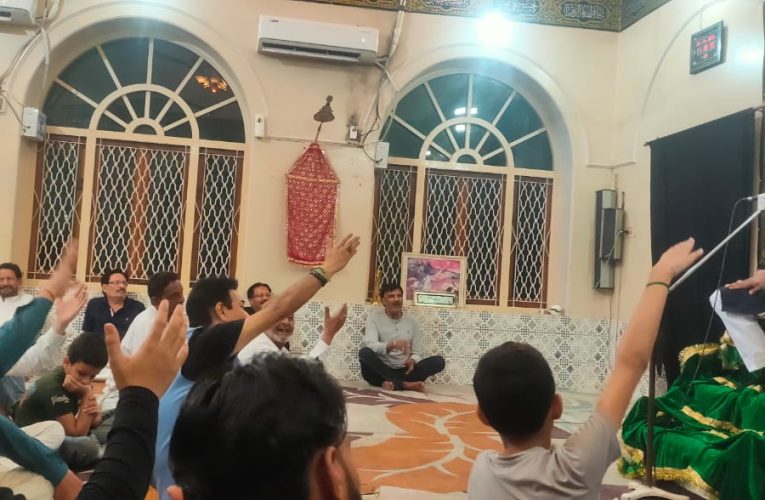 तीन मोहर्रम की रात्रि में इमामबारगाहों में किया गया मजलिसों का आयोजन।