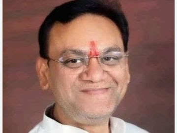 उत्तरी प्रदेश के जलशक्ति राज्यमंत्री दिनेश खटीक को दिल का दौरा: एंजियोग्राफी के बाद ICU में भर्ती