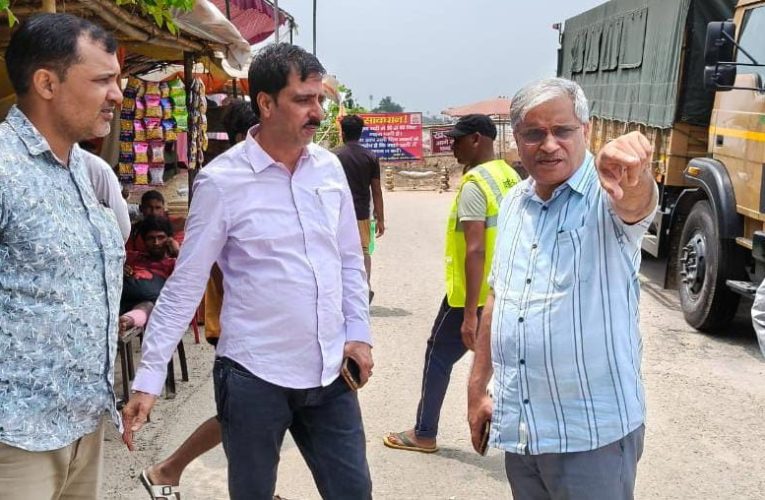 मुख्य विकास अधिकारी ने कांवड़ मार्ग पर परखी व्यवस्थाएं