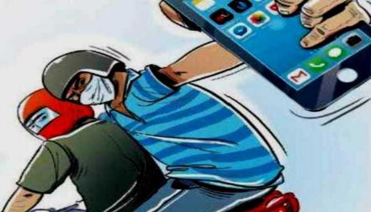 विद्युत विभाग की टीम पर हमला, मोबाइल छीने जाने का मामला