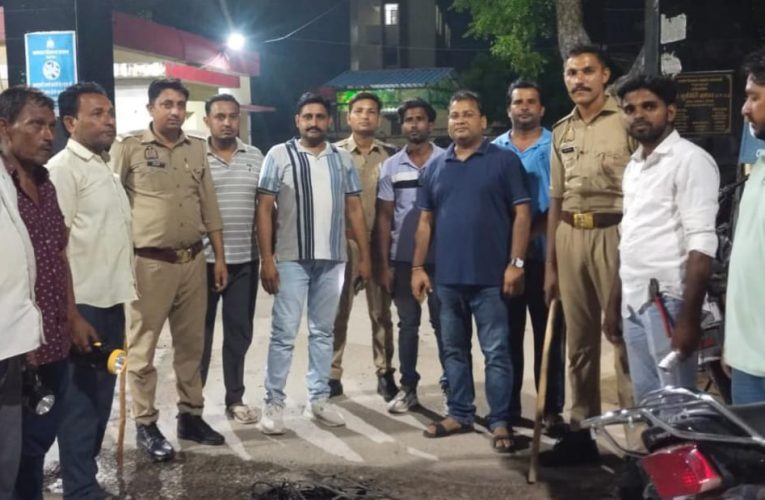 विद्युत विभाग की छापेमार कार्यवाही, 11 घरों में पकड़ी बिजली चोरी