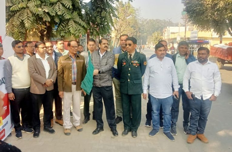 एड्स के प्रति समाज में जागरूकता बेहद जरूरीः सीएमओ