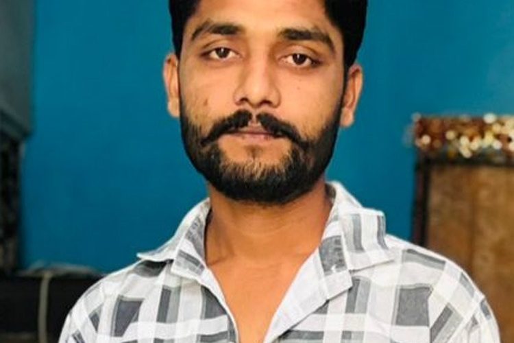 युवक की संदिग्ध परिस्थितियों मंें मौत, दोस्त पुलिस हिरासत में