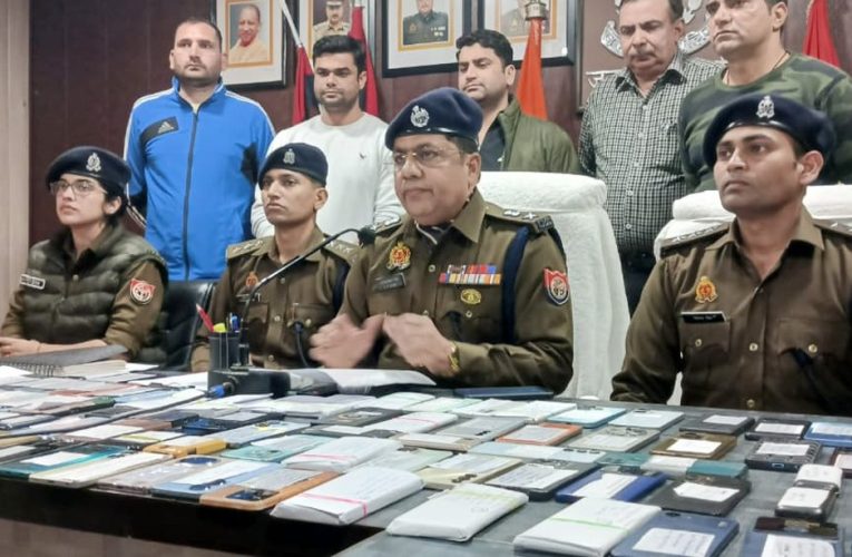 25 लाख कीमत के गुम 111 मोबाइल फोन बरामद सर्विलांस टीम व सीईआईआर पोर्टल कर्मचारियांे द्वारा बरामद किए गए मोबाइल फोन