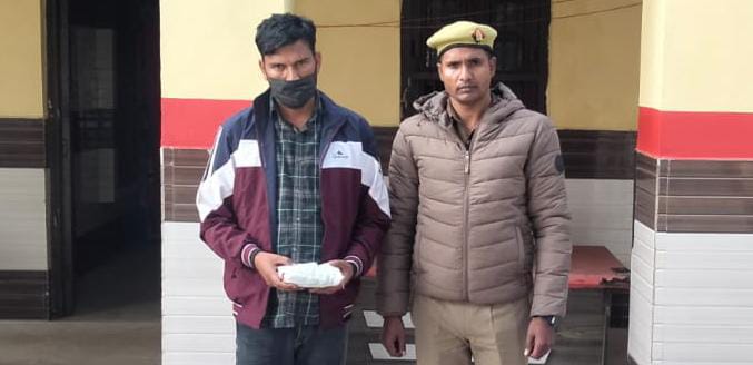 एक करोड़ रुपये की स्मैक बरामद, तस्कर गिरफ्तार